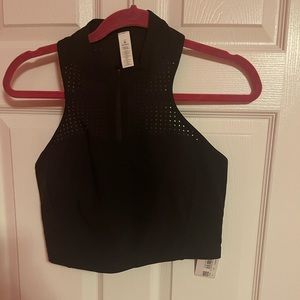 Lululemon crop top